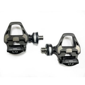 Pedali Shimano Ultegra con powermeter Assioma duo