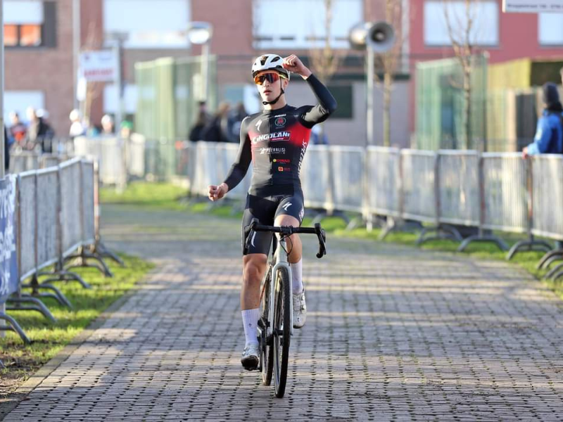 TEAM CINGOLANI SPECIALIZED: un fine 2023 “scoppiettante” … nel C.X.!